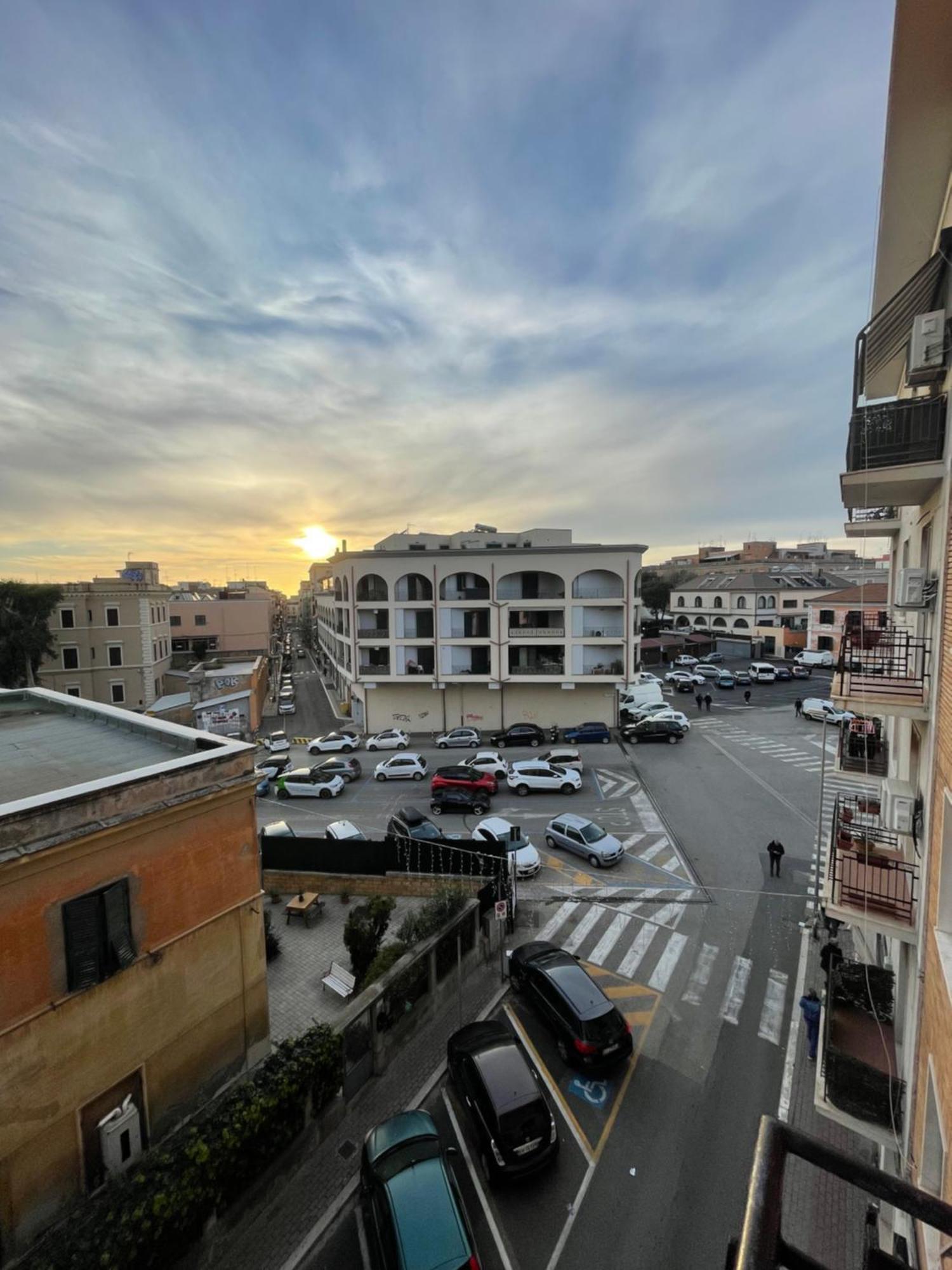 La Casetta Al Mercato Civitavecchia Buitenkant foto