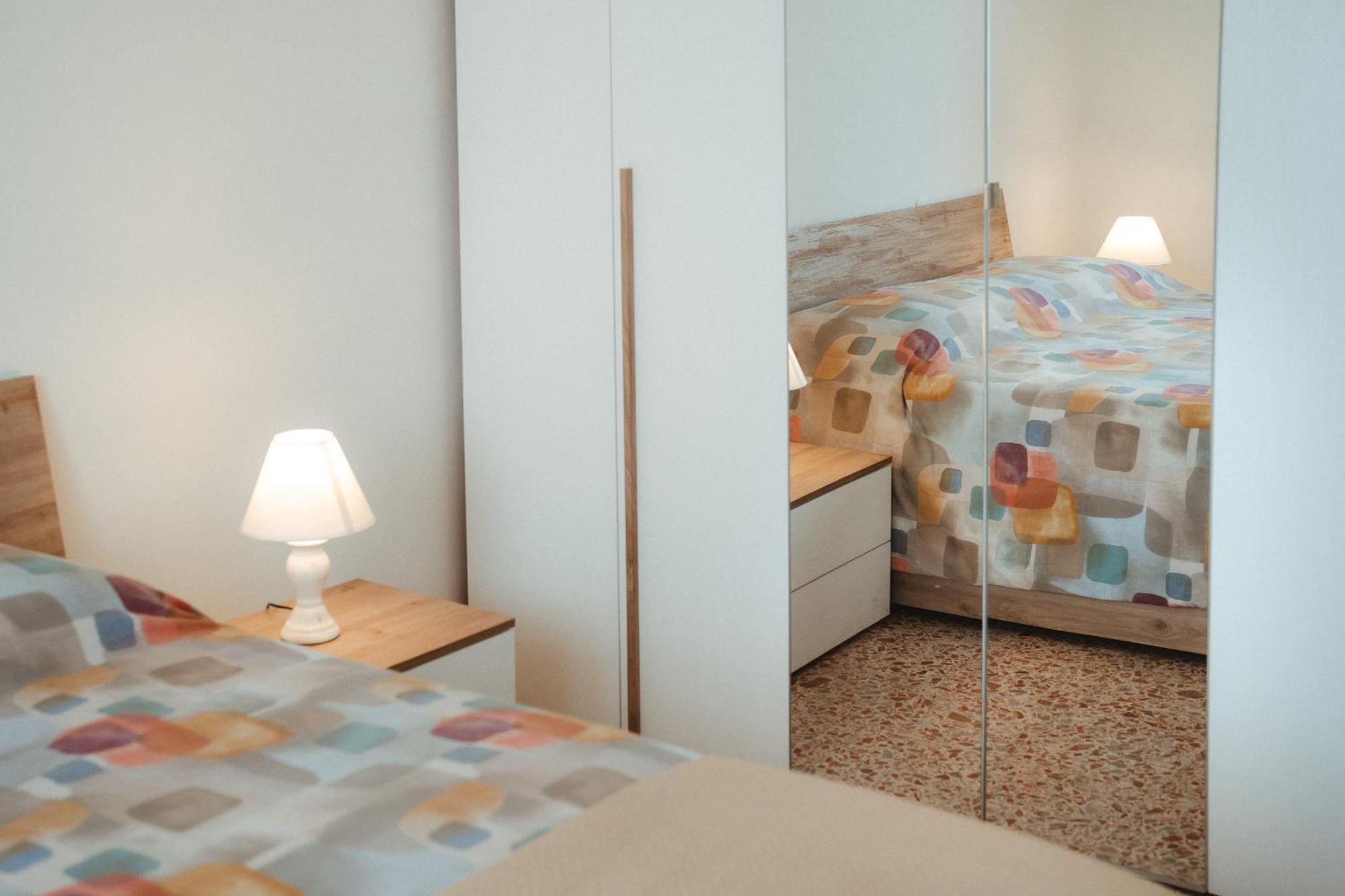 La Casetta Al Mercato Civitavecchia Kamer foto
