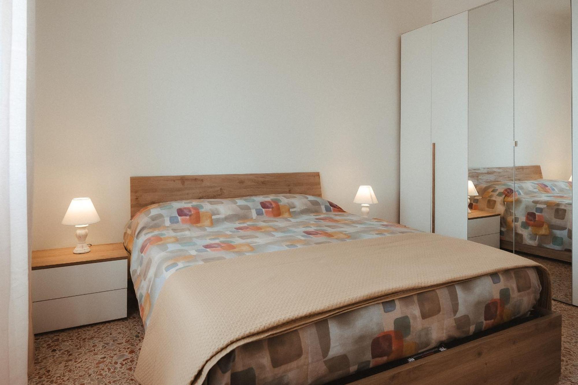 La Casetta Al Mercato Civitavecchia Kamer foto